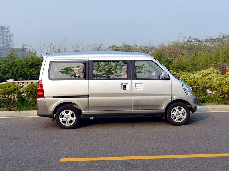 面包車(chē)有多高？尺寸高度介紹！